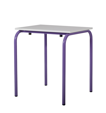 Table RAJA empilable taille 6 (700 x 500 mm)